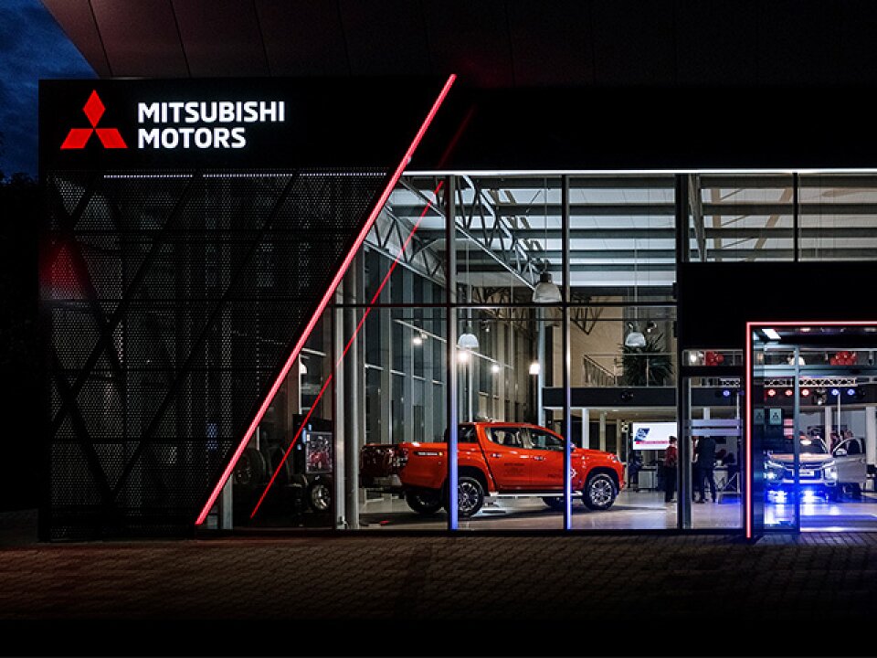 Grafika poglądowa Świetna obsługa w polskich salonach i serwisach Mitsubishi Motors - jesteśmy powyżej europejskiej średniej!